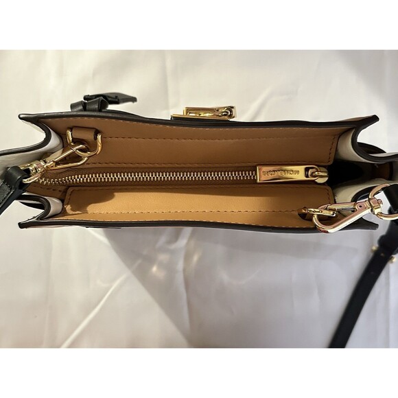 Michael Kors Hamilton Traveler Tan Blk & White Leather Messenger Crossbody Purse - Picture 10 of 16